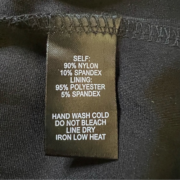 Lulu’s Women’s Black Lace Body-Con Mini Cocktail Dress With Back Cut-Out… - Picture 13 of 16